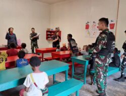 Cerdaskan Anak Bangsa, Satgas Yonif 116/Garda Samudra menjadi Tenaga Pendidik Di Desa Banti