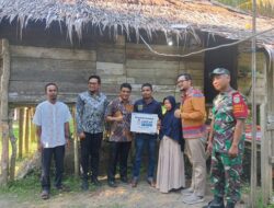 Forkopimcam Meureubo Bersama PLN UP3 Meulaboh Realisasikan Program Penyalaan Light Up The Dream Di Desa Pasi Mesjid