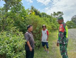 Dengan Komsos, Babinsa Posramil 05/Pante Ceureumen Larang Warganya Membuka Lahan Dengan Cara Membakar