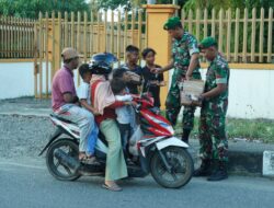 Jum’at Berkah di Bulan Suci Ramadhan, Korem 012/TU Bagi Takjil On The Road