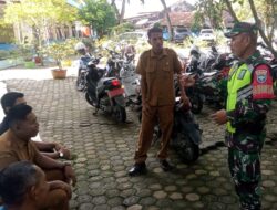 Tingkatkan Hubungan Kerja yang Baik Babinsa Laksanakan Komsos dengan Aparat Desa Binaan