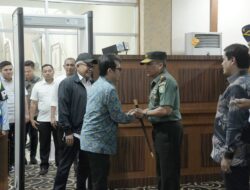 Pangdam IM Sambut Kedatangan Wamenkominfo RI.