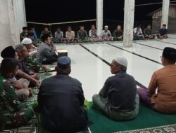 Sesibuk Apapun Kerja Sasaran Fisik, Tim Satgas TMMD Reguler Ke 120 Kodim 0105/Abar Tetap Tak Tinggalkan Ibadah Bersama Masyarakat