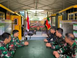 Satgas pam obvitnas pt.freeport indonesia yonif 116/garda samudra gelar vicon apel jajaran danpos