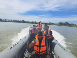 Dandim 0105/Abar Bersama Danrem 012/TU  Dampingi Rombongan Irdam IM Uji Coba Sea Rider Bekangdam IM Di Aliran Sungai Meureubo