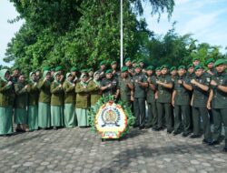 Peringati HUT, Denpal IM/2 Meulaboh Lakukan Ziarah