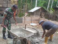 Babinsa di Susoh Turun Tangan Bantu Progres Pembangunan Mushola