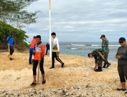 Agendakan Pengibaran Bendera Raksasa, TNI-Polri dan Tagana di Abdya Gelar Aksi Bersihkan Pulau Gosong