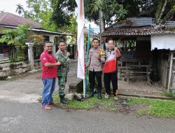 Sinergi TNI Polri di Susoh Ajak Warga Semarakkan Lingkungan dengan Merah Putih