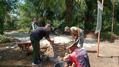 Satgas TMMD Ke 125 Bangun Prasasti Tanda Bakti Untuk Desa Sasaran